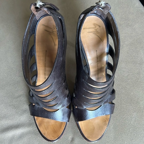Giuseppe Women’s heels - Picture 1 of 5